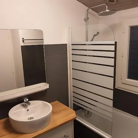 Apartment Cosy Et Climatise Pour 1 A 4 Personnes 150m Place Gambetta