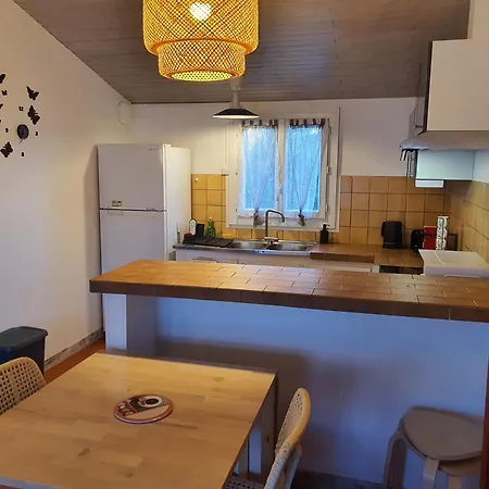 Apartment Cosy Et Climatise Pour 1 A 4 Personnes 150m Place Gambetta