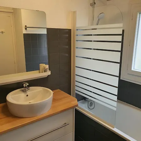 Cosy Et Climatise Pour 1 A 4 Personnes 150m Place Gambetta